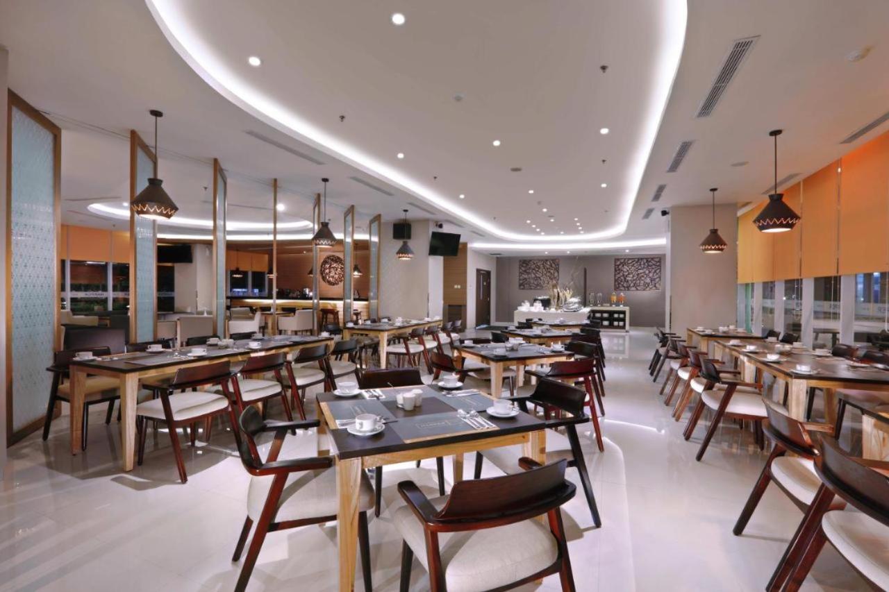 Cozy The H Residence Cawang By Bonzela Property Jakarta Bagian luar foto